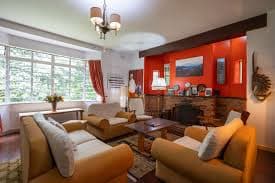 3 bedroom House photo 2